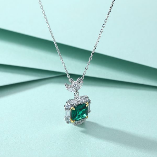 S925 Silver Emerald Zircon Pendant Necklace – Dazzling Green Gemstone Drop Necklace for Elegant Women’s Fashion - Image 3