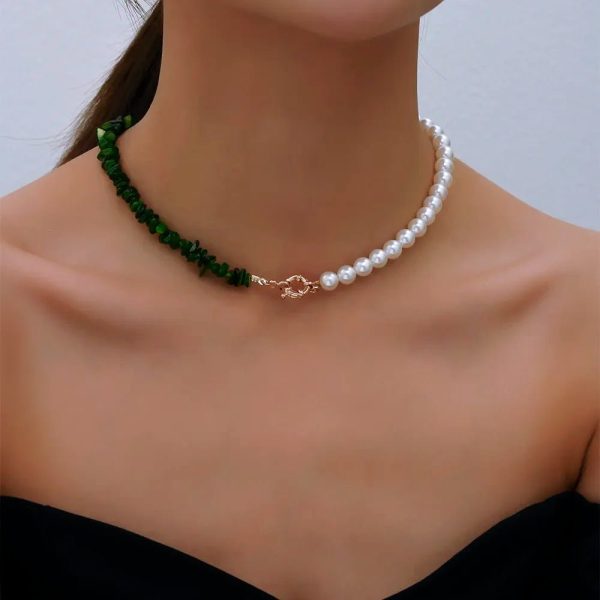 Elegant Pearl Statement Choker Necklace – Timeless Sophistication - Image 6