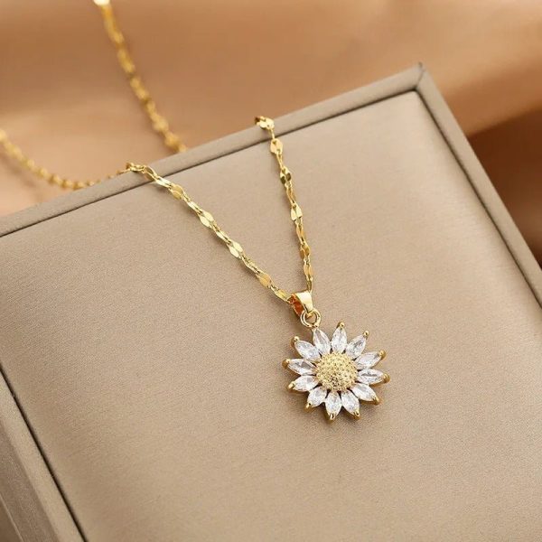 Iconic Dainty Necklace Set – Minimalist Everyday Essentials - Image 6